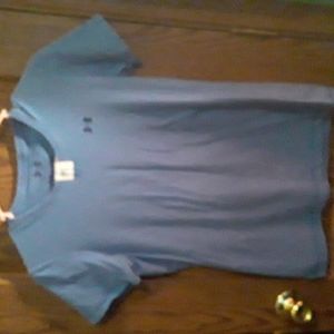 Under armour shirt
